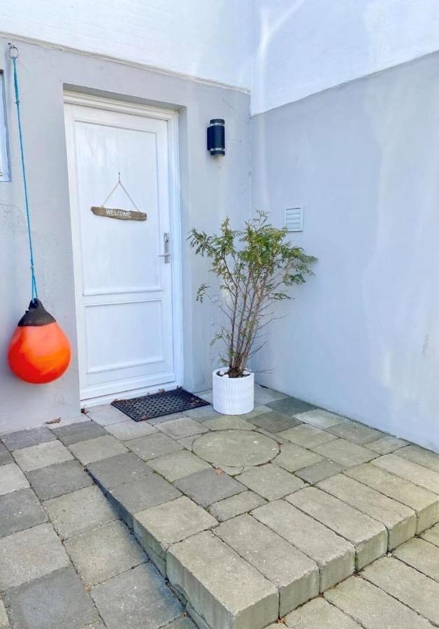 Havgassens Apartamento Sæby Exterior foto
