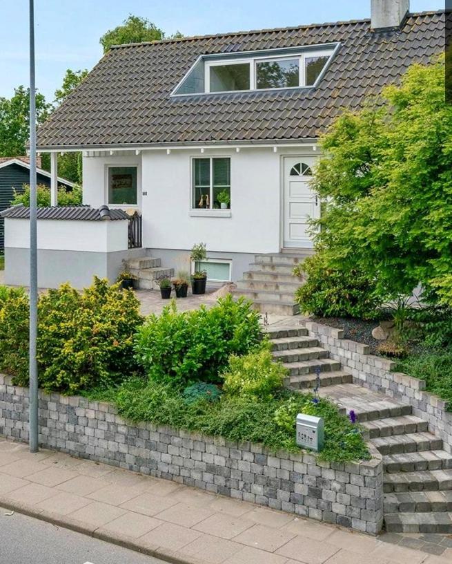 Havgassens Apartamento Sæby Exterior foto